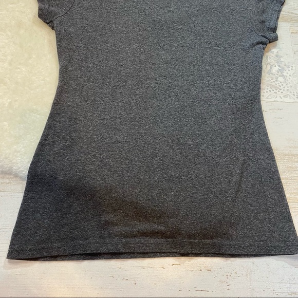 Harry Potter Hogwarts Shield V Neck T Shirt - Picture 7 of 9